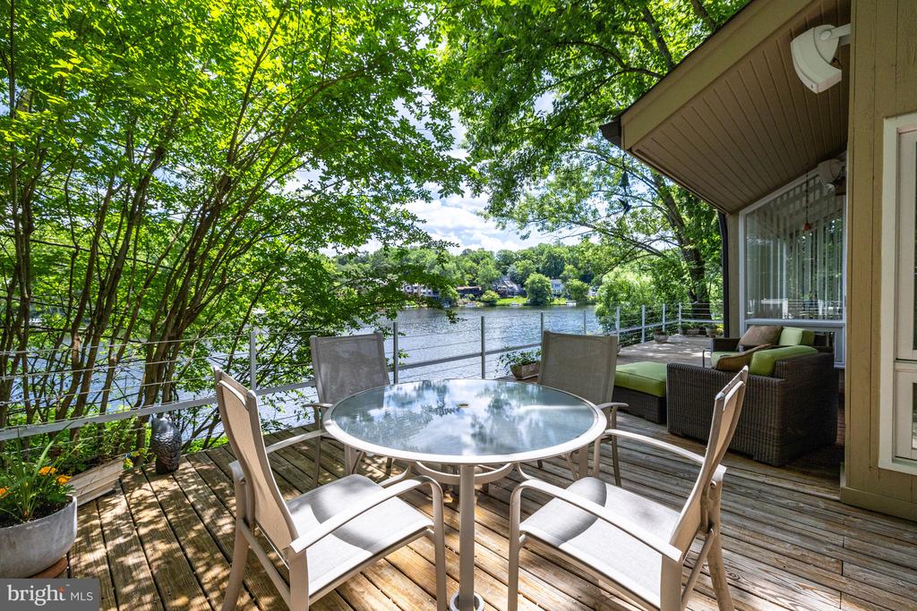 2146 OWLS COVE LANE