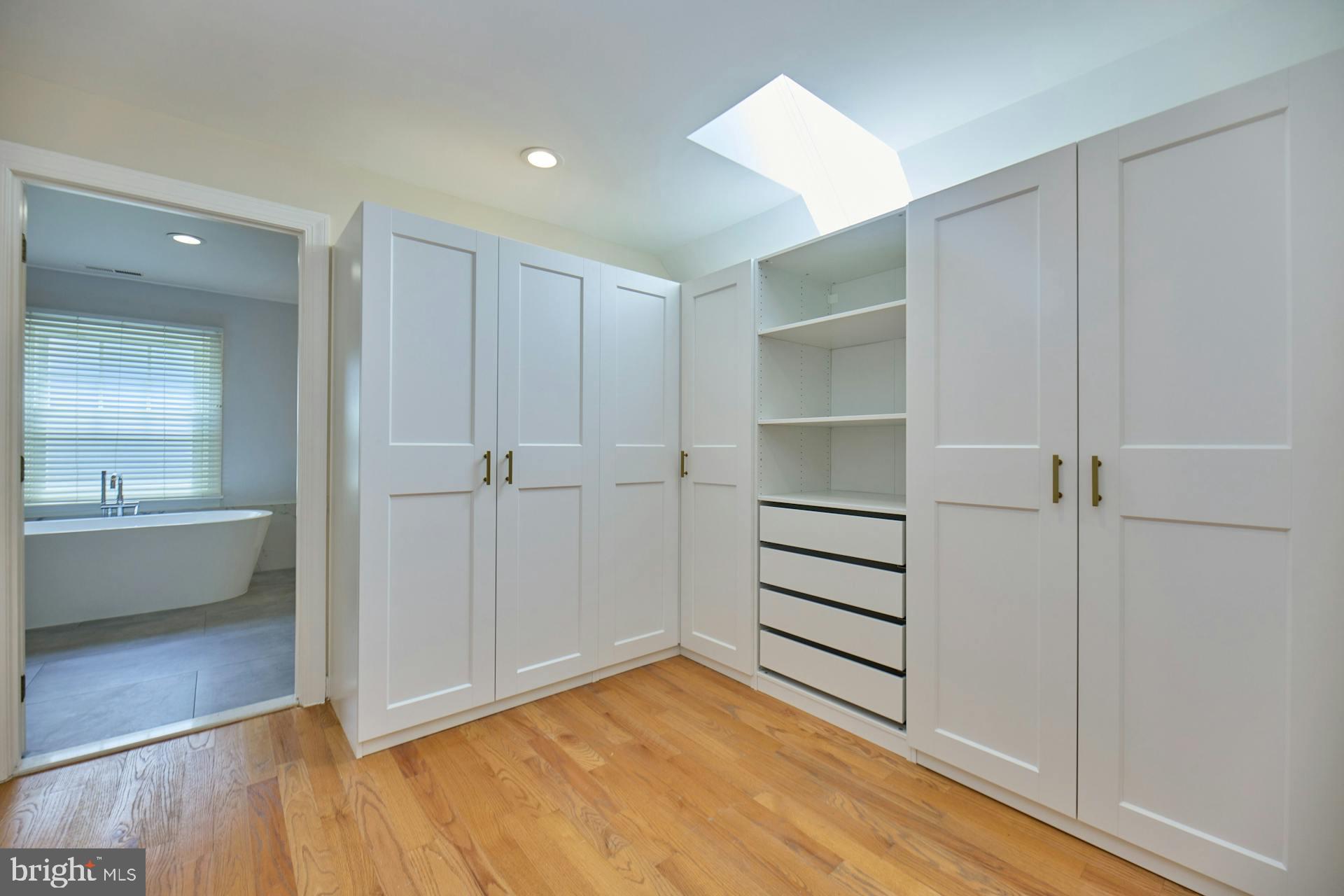 1505 CHAIN BRIDGE COURT