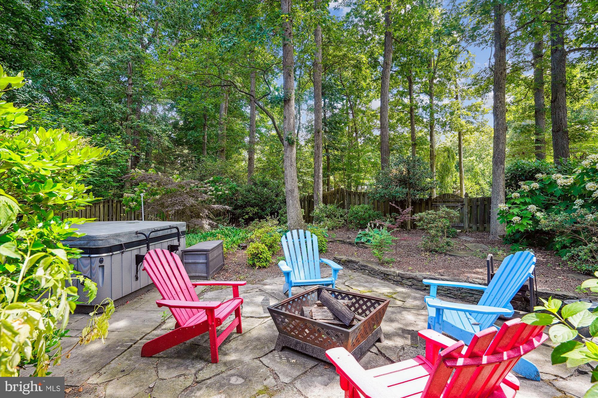 6321 CROSSWOODS CIRCLE