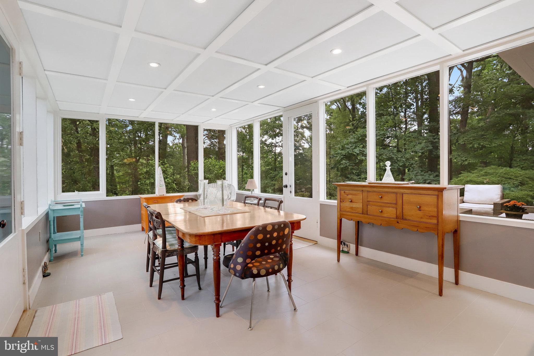 1917 MARTHAS ROAD