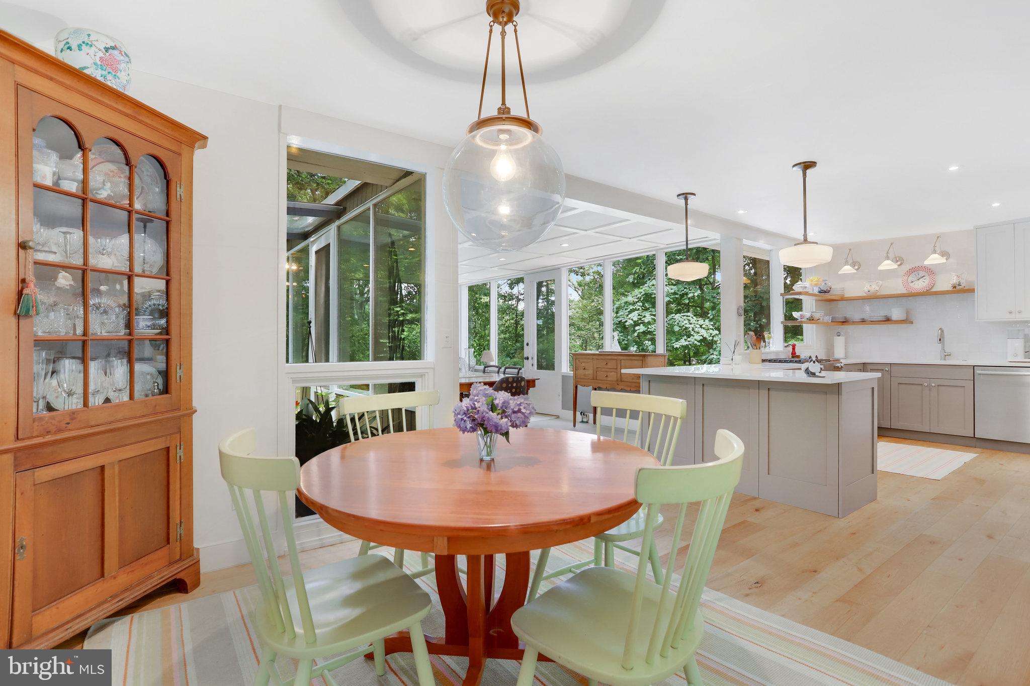 1917 MARTHAS ROAD