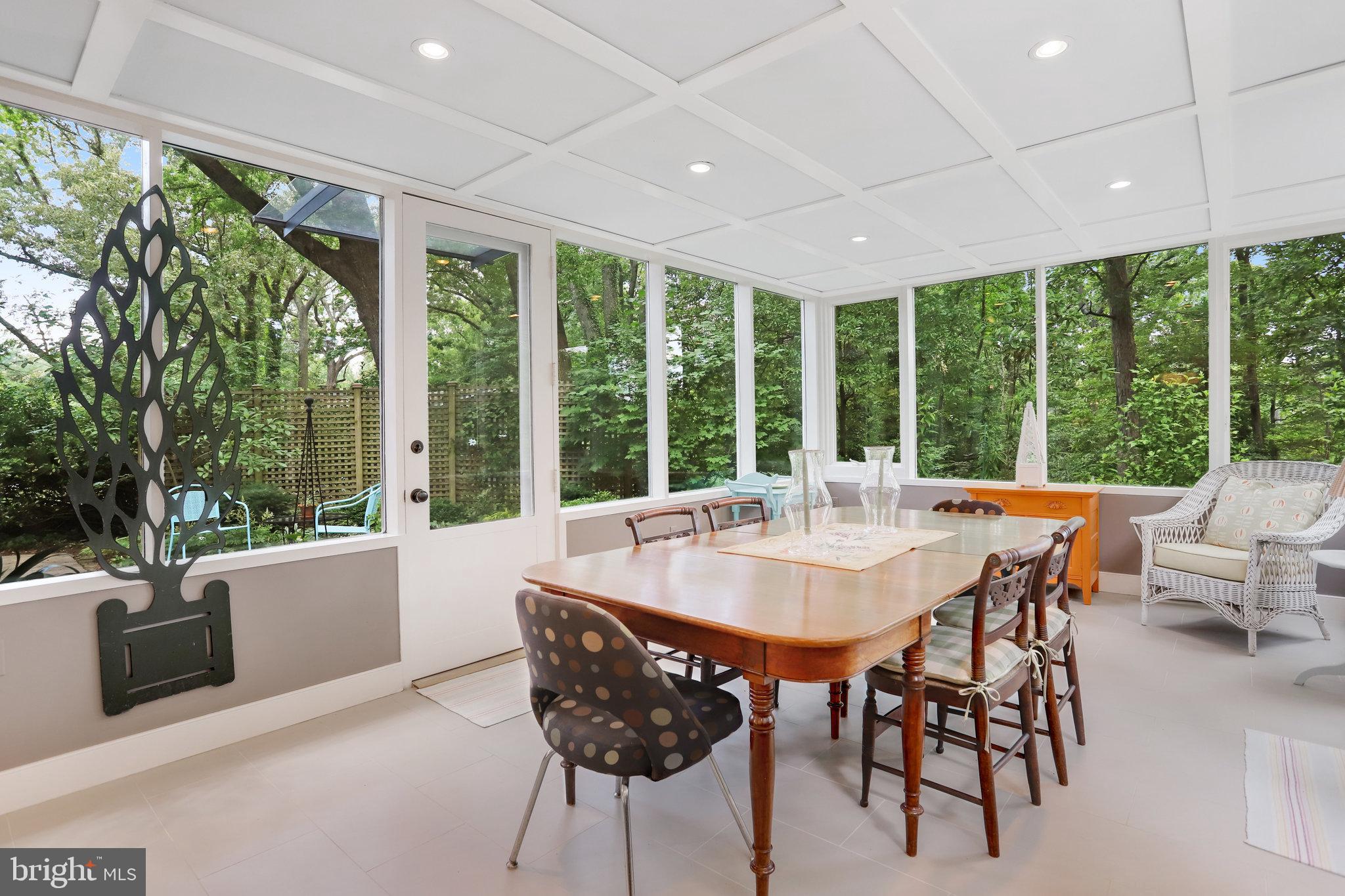 1917 MARTHAS ROAD