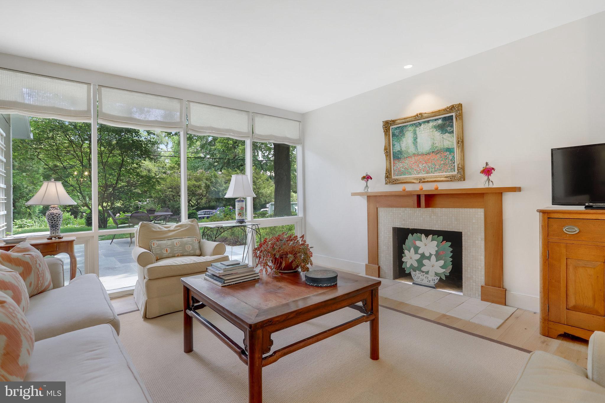 1917 MARTHAS ROAD
