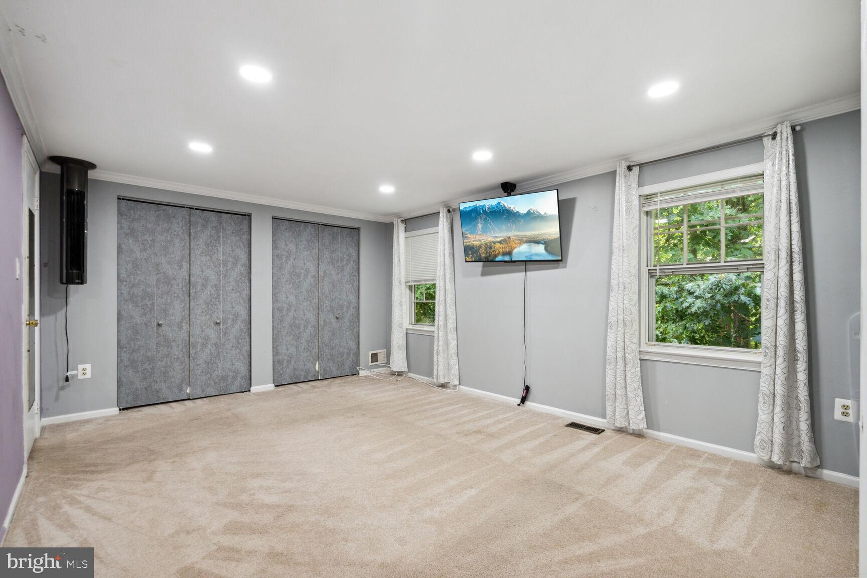 5748 WALNUT WOOD LANE