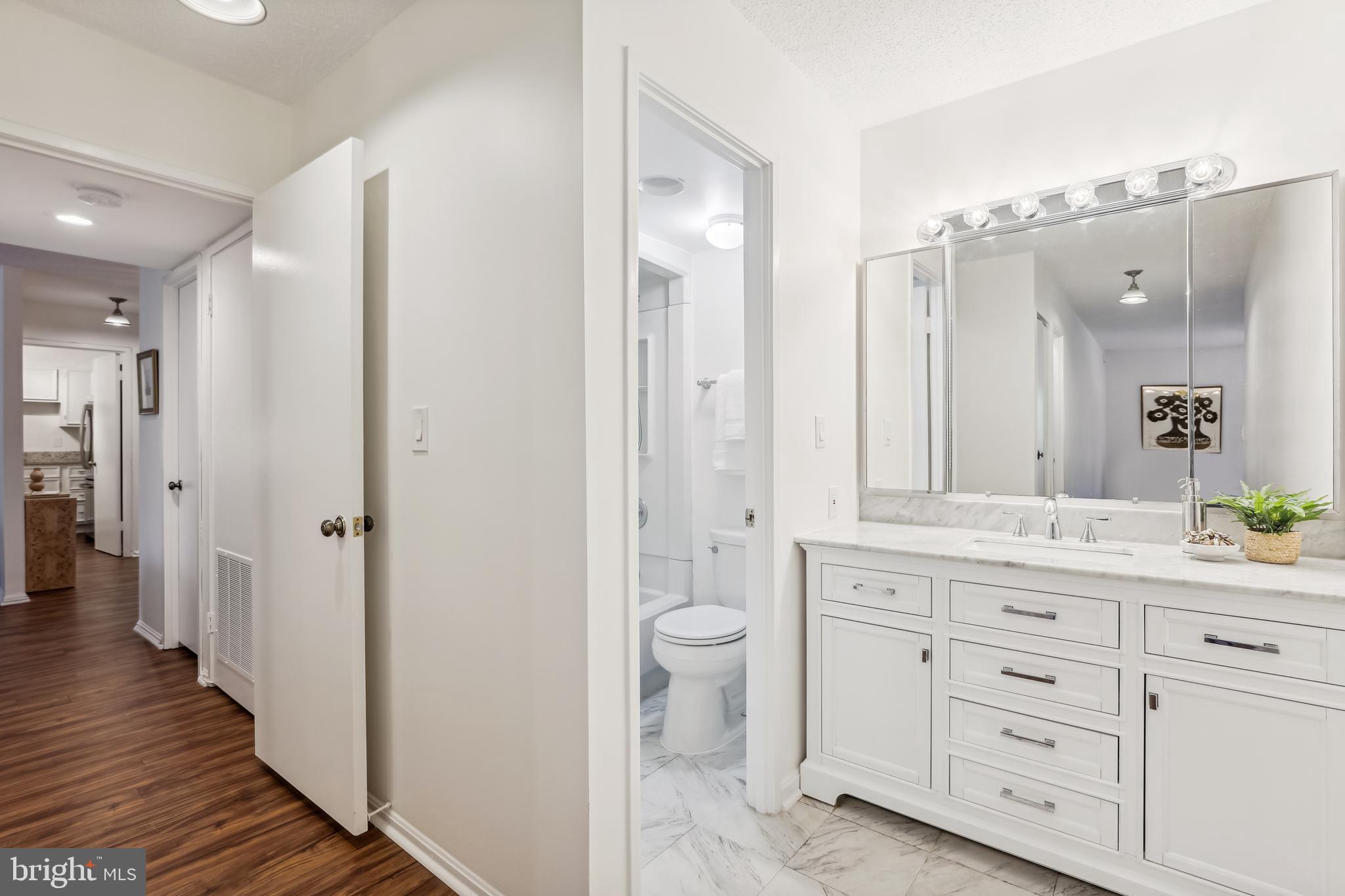 5903 MOUNT EAGLE DRIVE 206