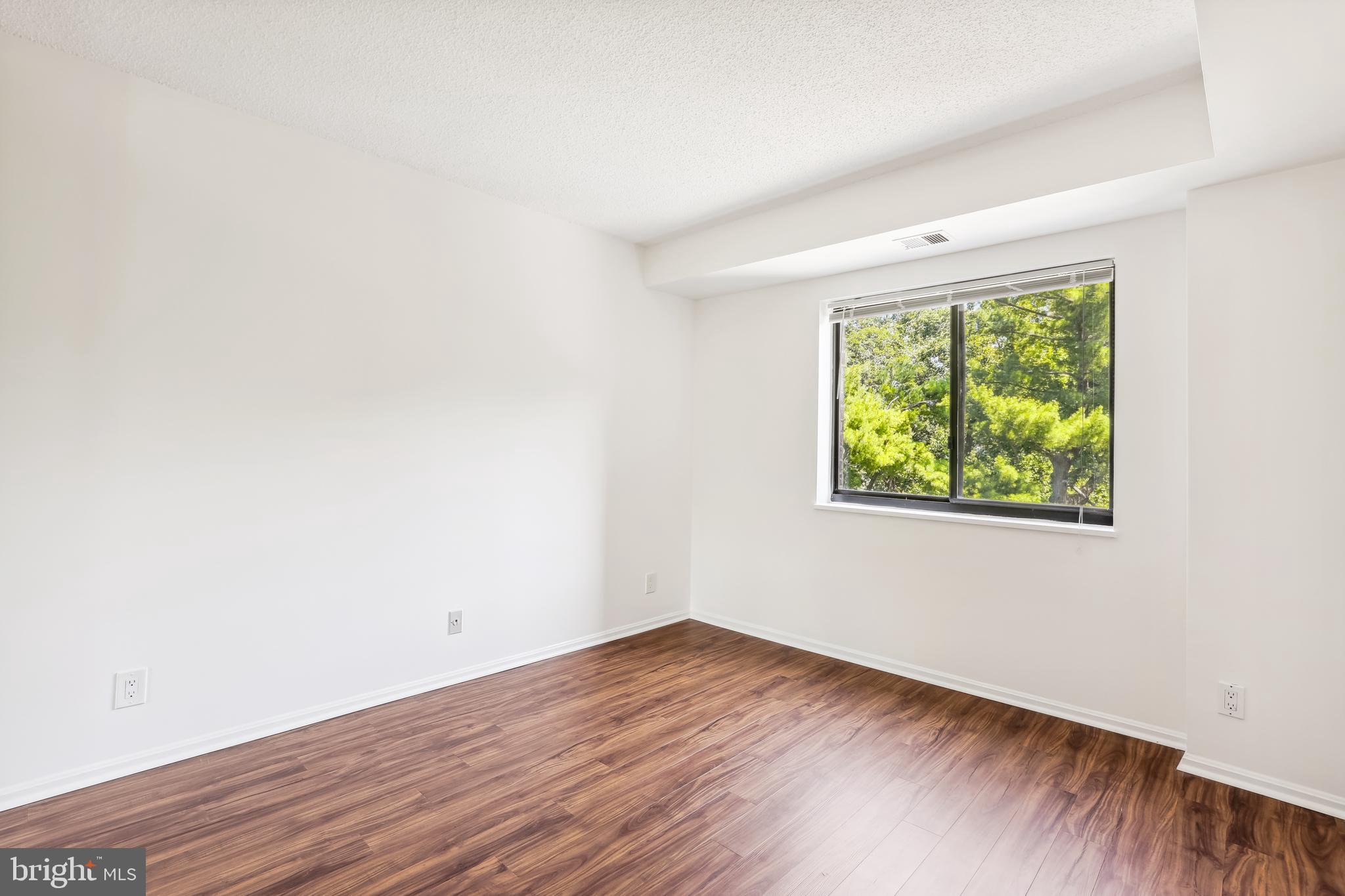 5903 MOUNT EAGLE DRIVE 206