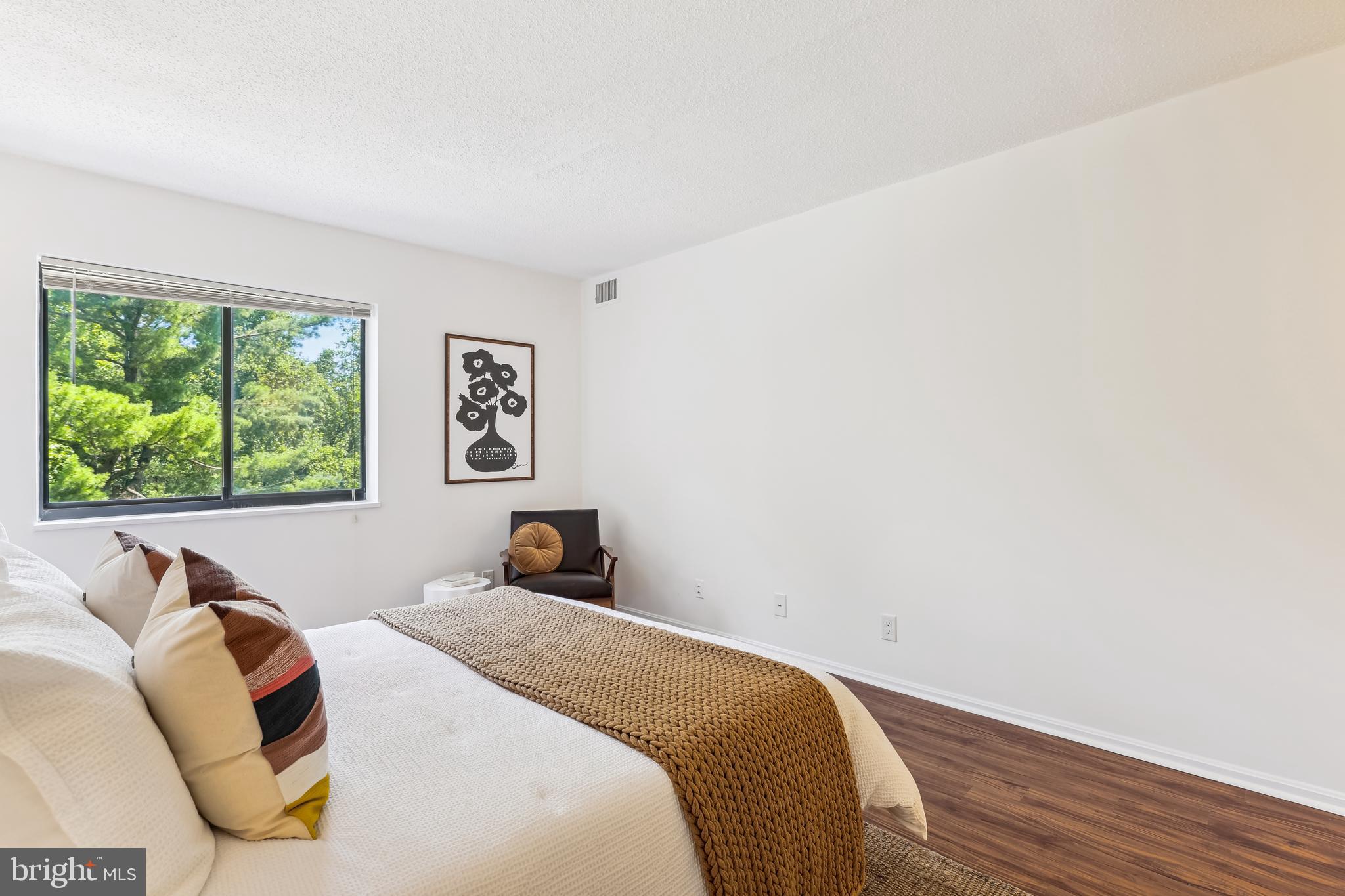 5903 MOUNT EAGLE DRIVE 206