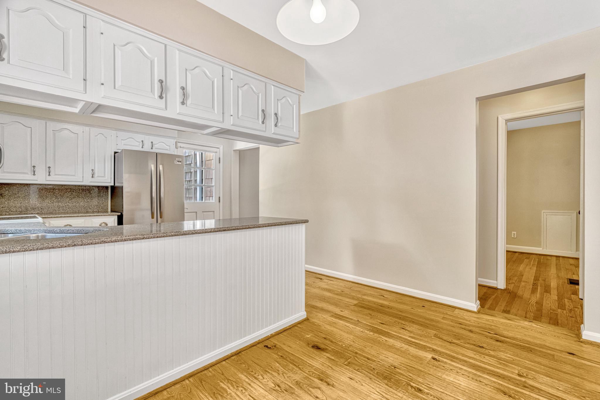 1407 CEDAR AVENUE