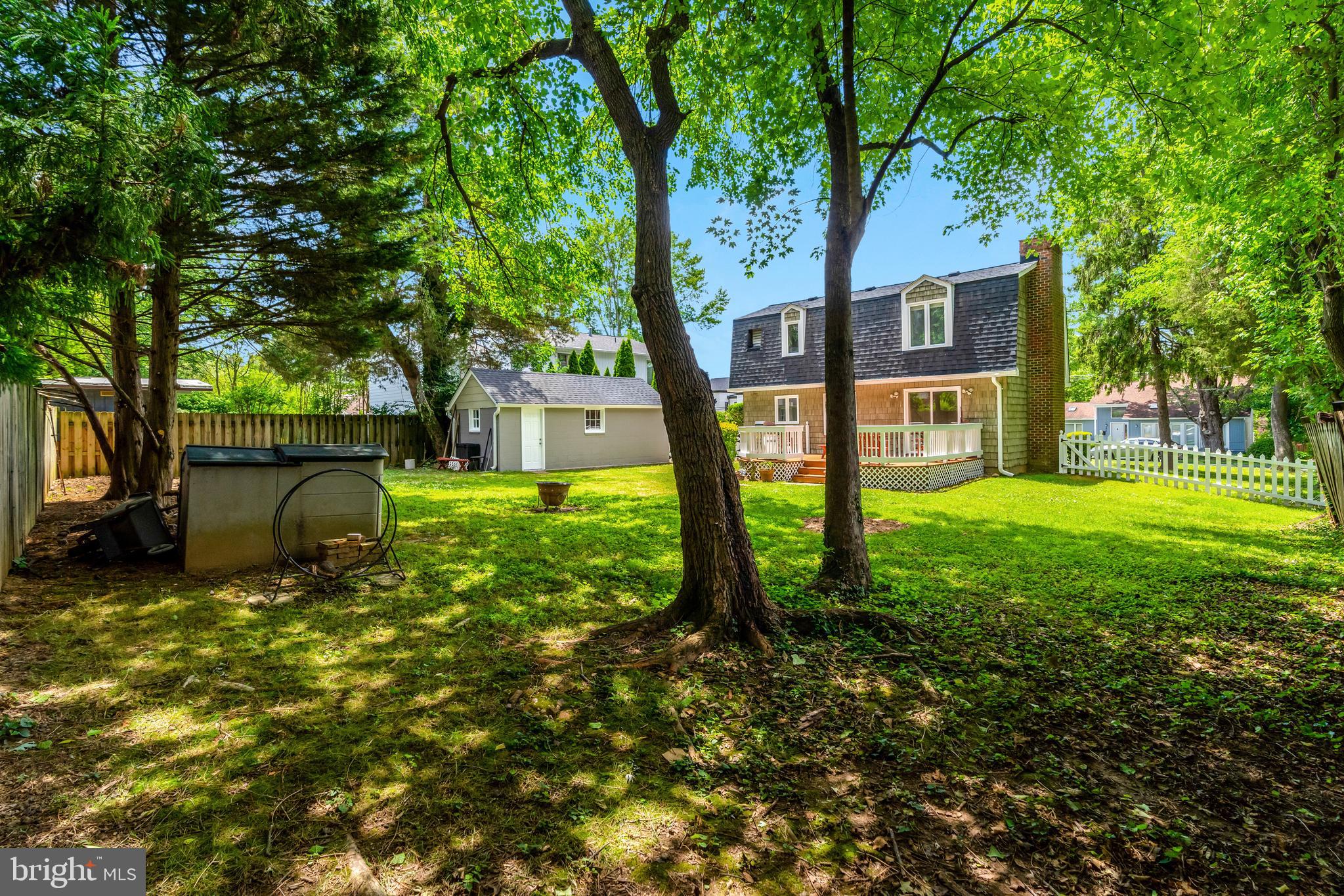 1407 CEDAR AVENUE