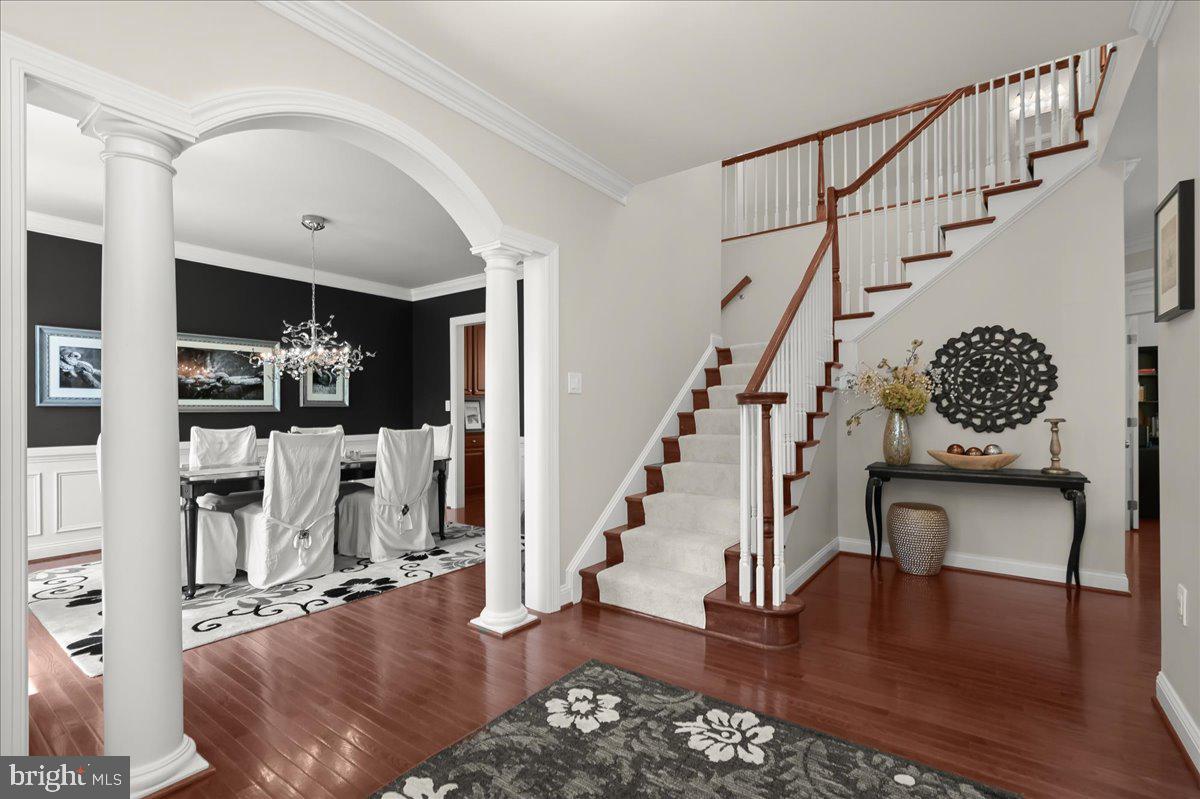 3127 WOODLAND LANE
