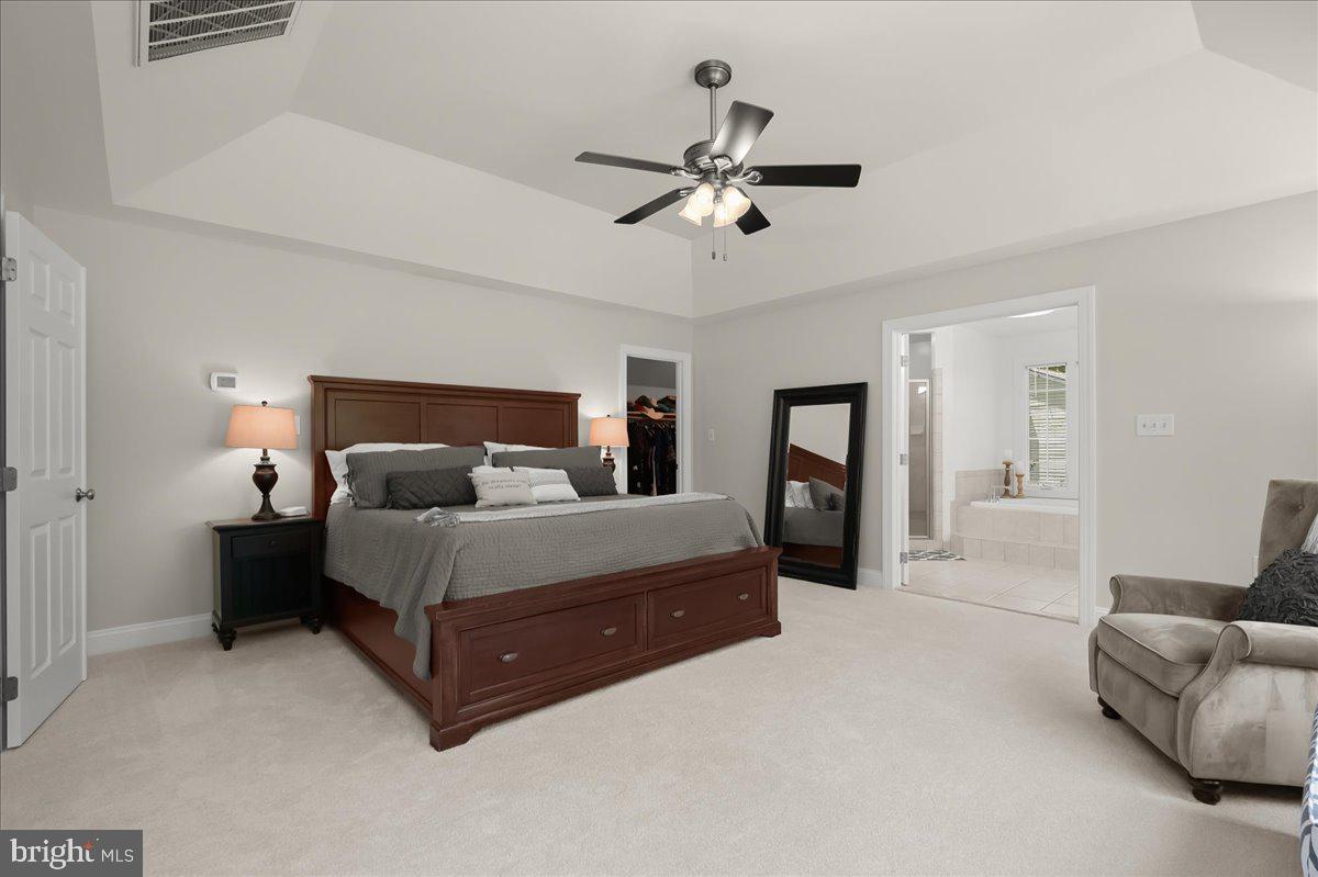 3127 WOODLAND LANE
