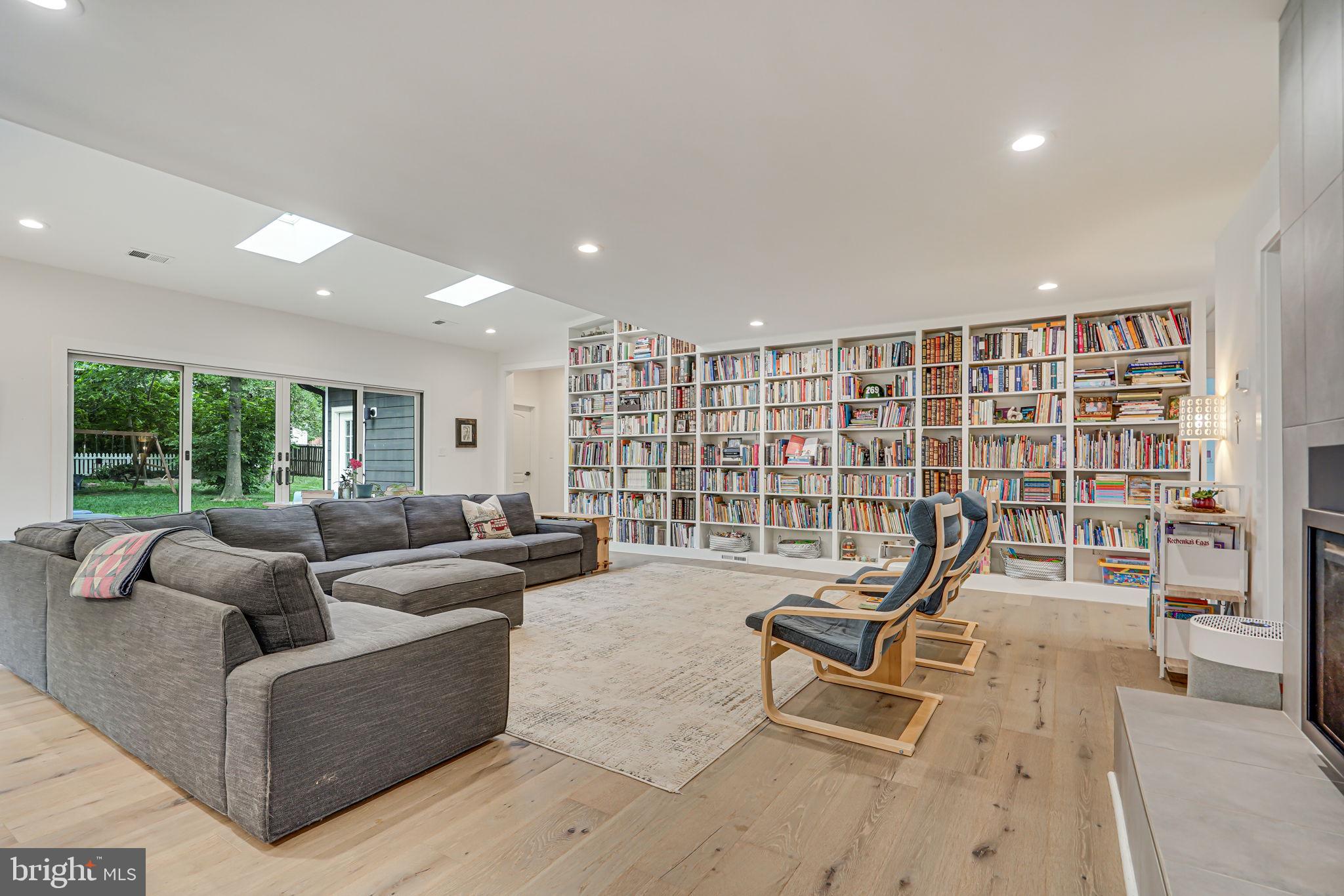 3515 BLAIR ROAD