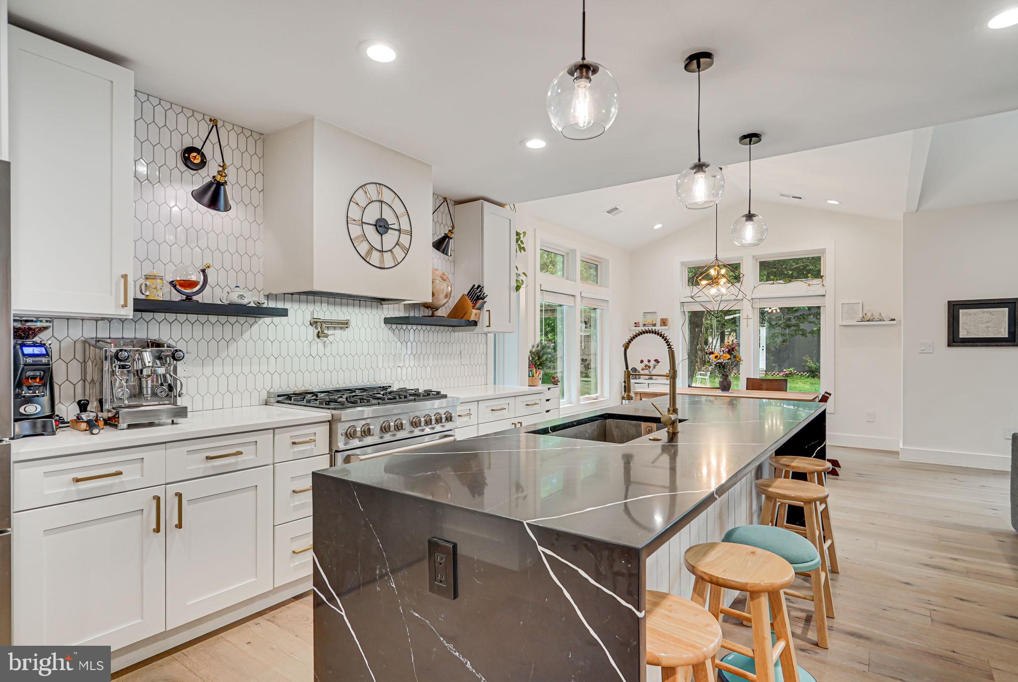 3515 BLAIR ROAD