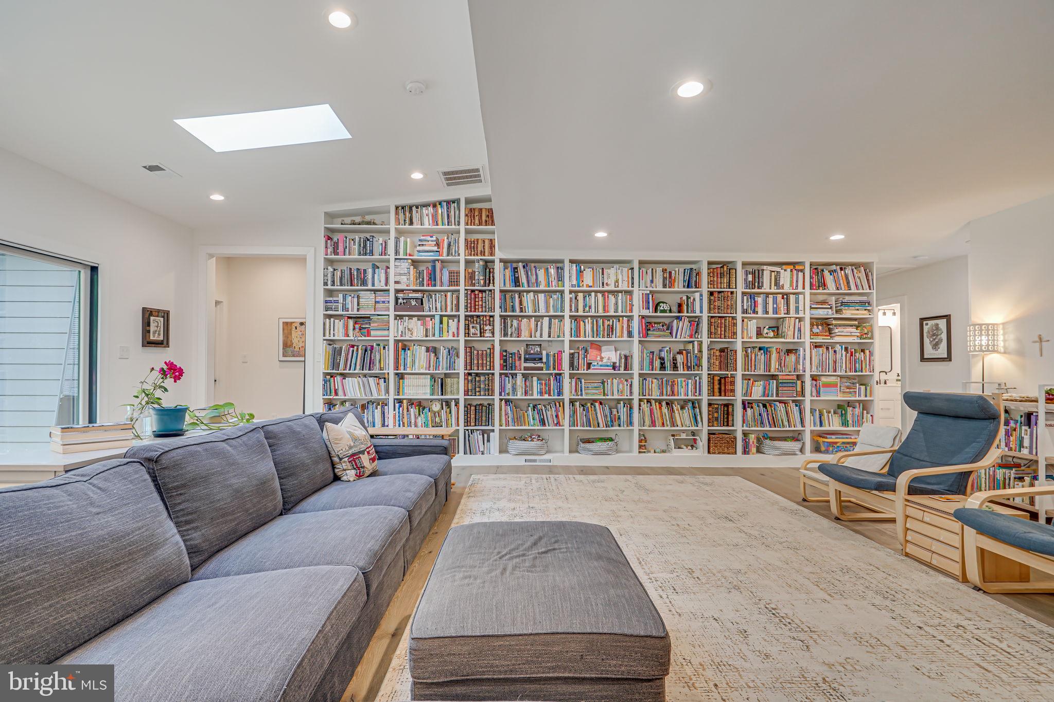 3515 BLAIR ROAD