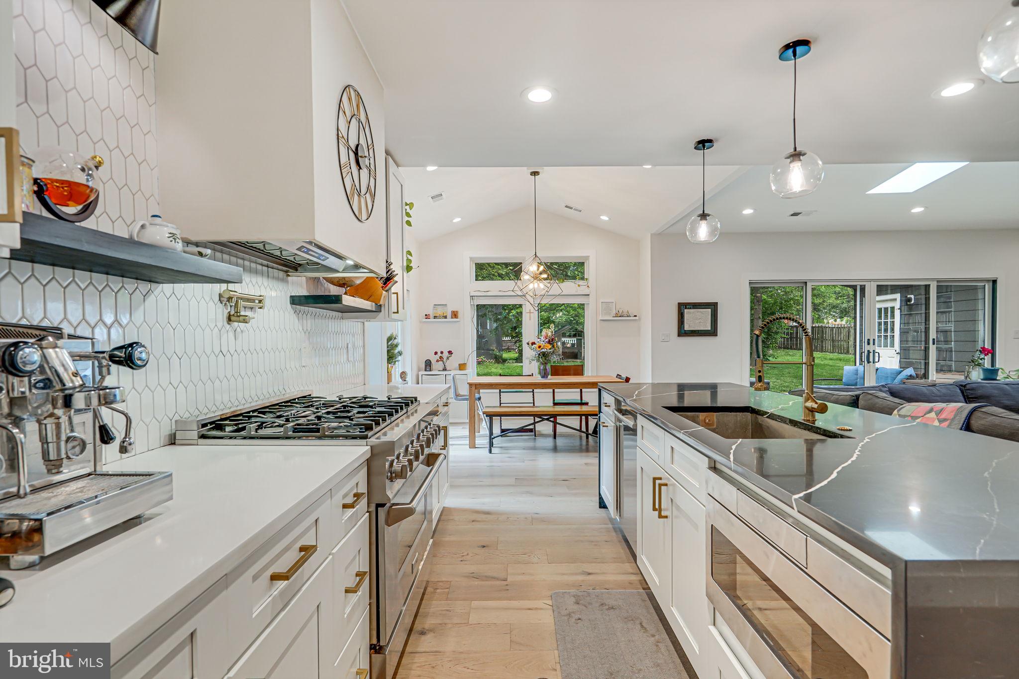 3515 BLAIR ROAD