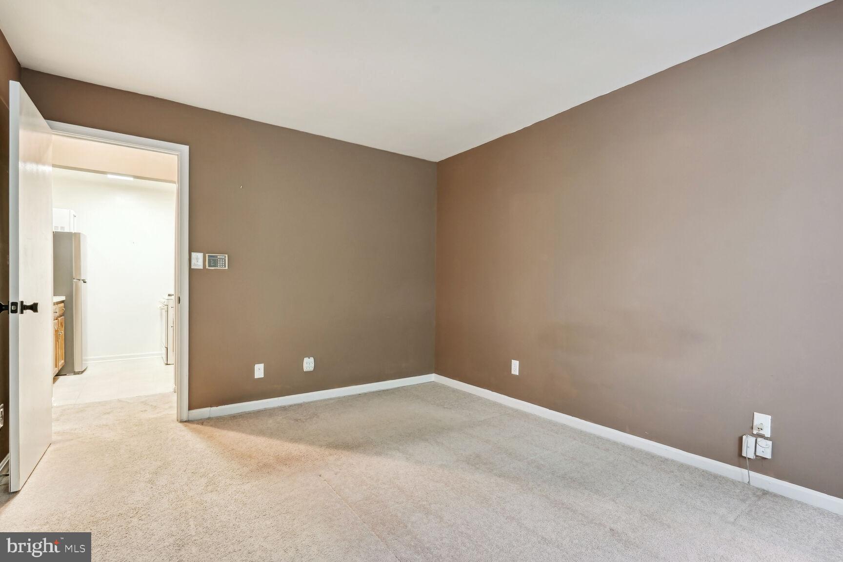5916 COVE LANDING ROAD 302