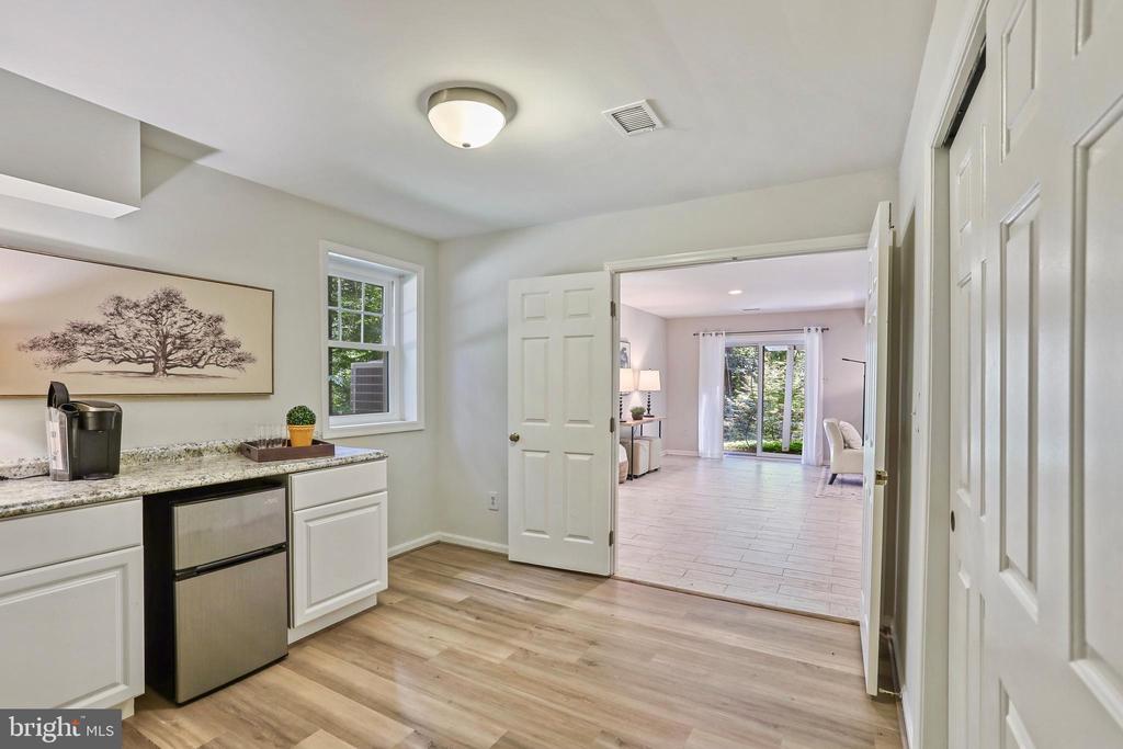 6215 SUDLEY CHURCH COURT