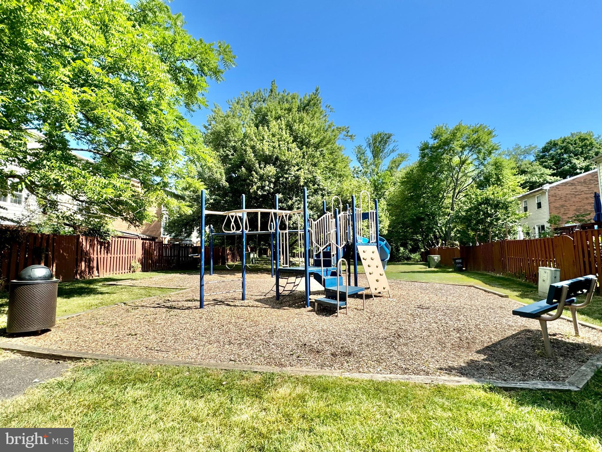 2754 HYSON LANE