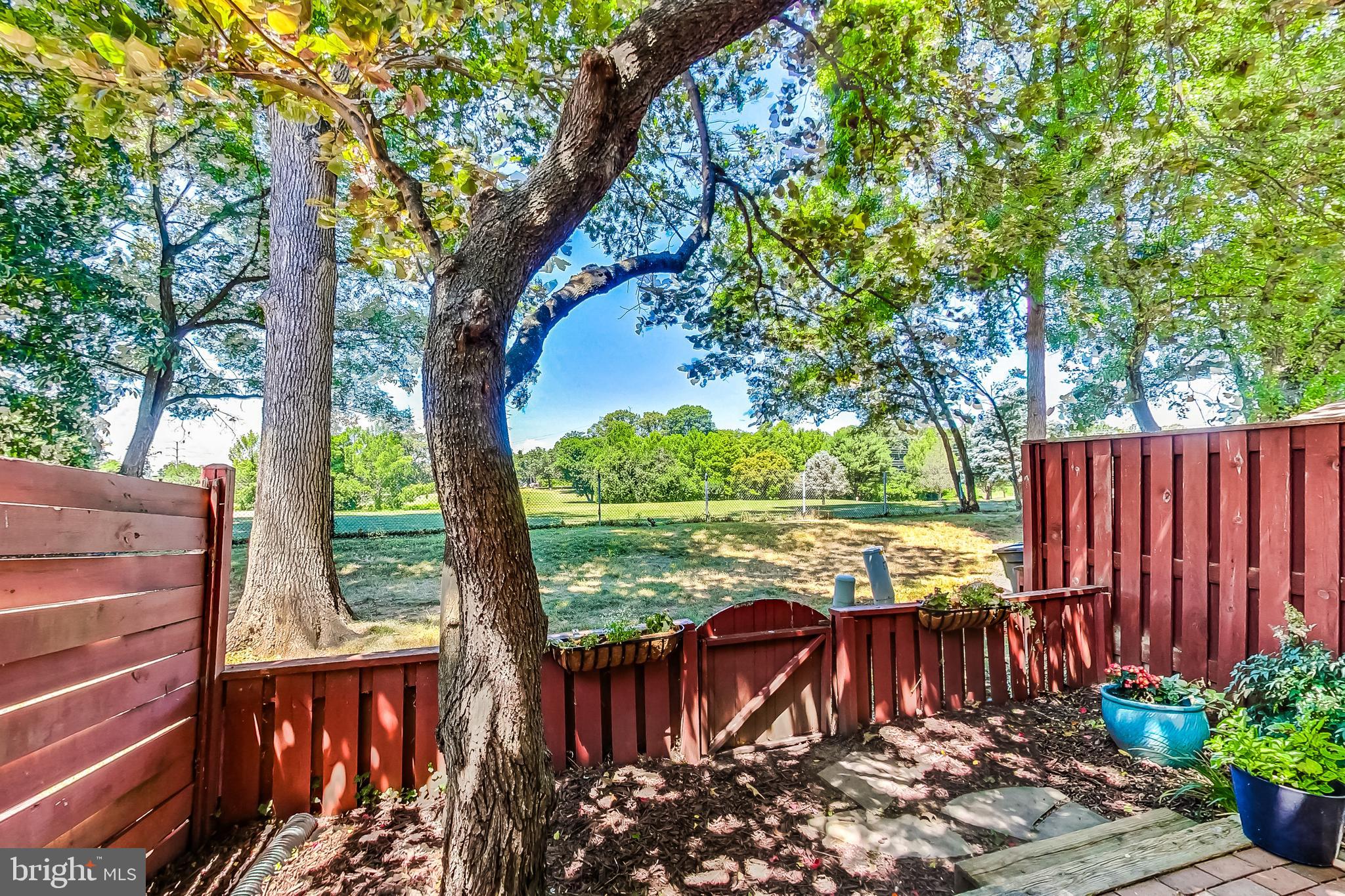 2754 HYSON LANE