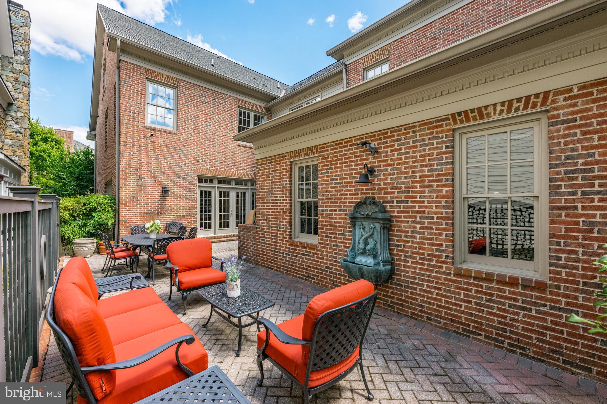 1466 EVANS FARM DRIVE