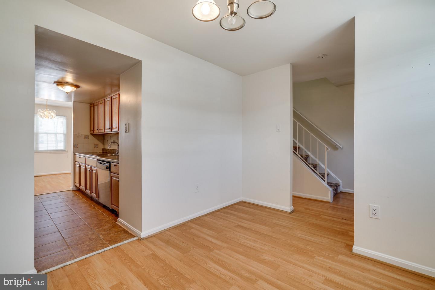 7706 TREVINO LN