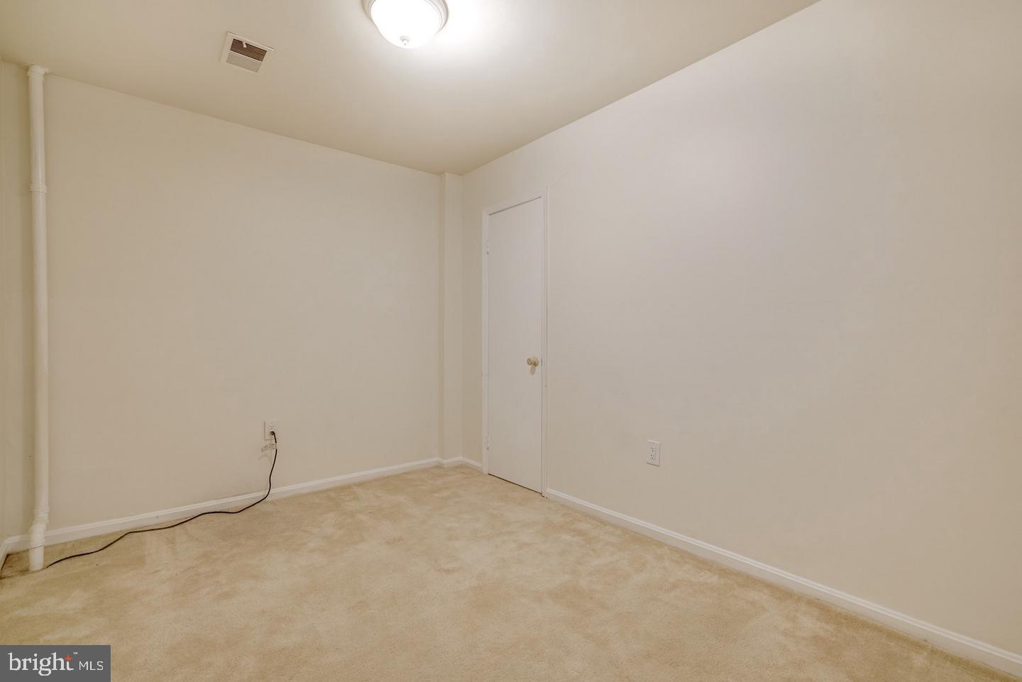 7706 TREVINO LN