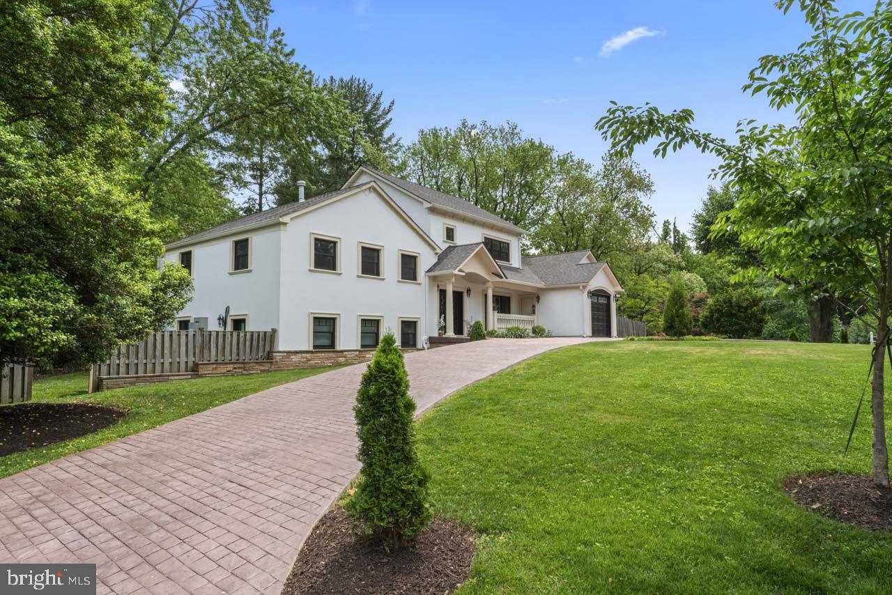 5844 BERMUDA COURT