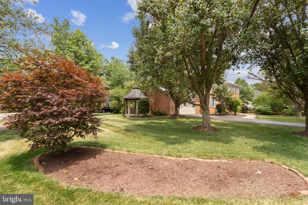 4122 FERRY LANDING ROAD