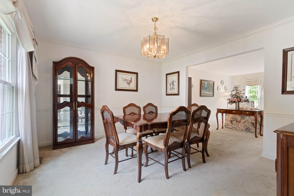 4122 FERRY LANDING ROAD