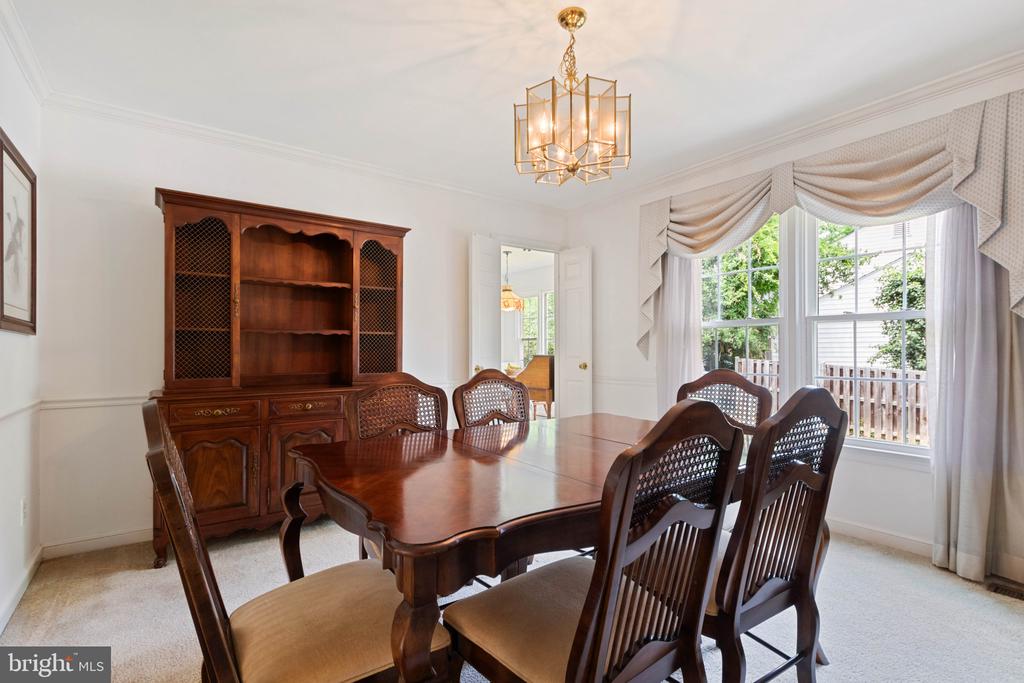 4122 FERRY LANDING ROAD