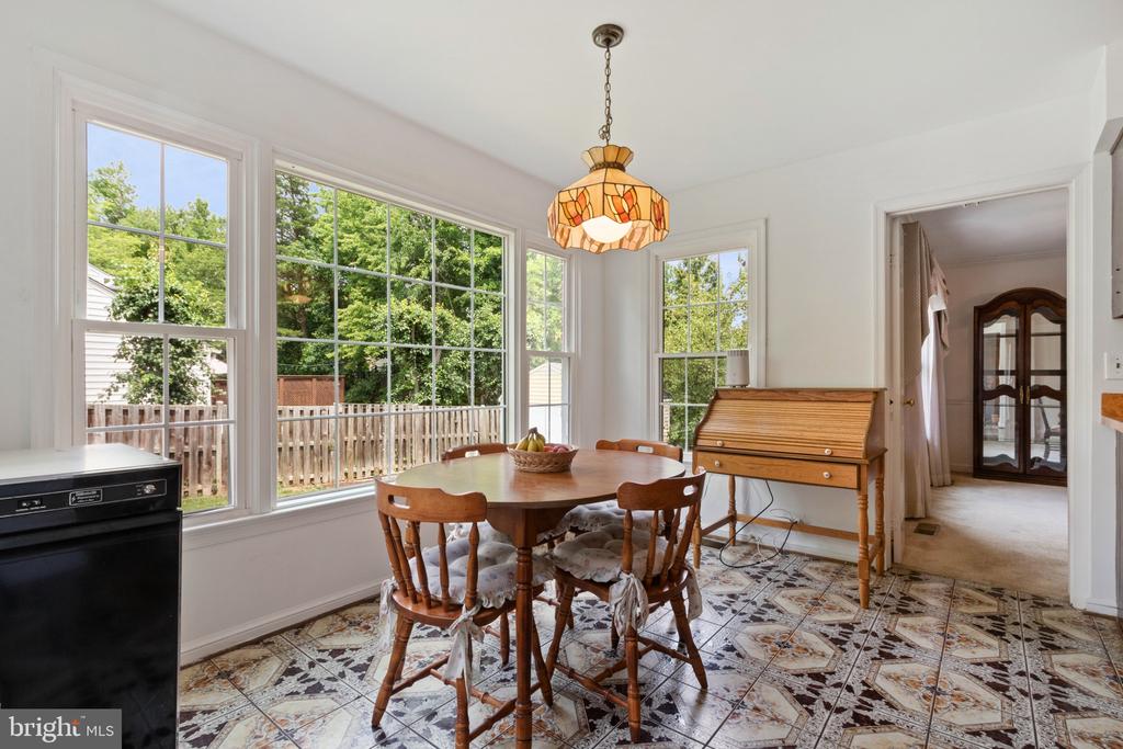 4122 FERRY LANDING ROAD
