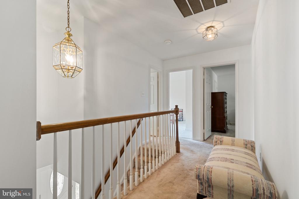 4122 FERRY LANDING ROAD