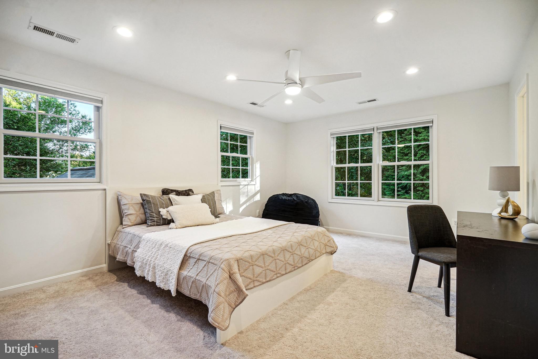 11011 BURYWOOD LANE