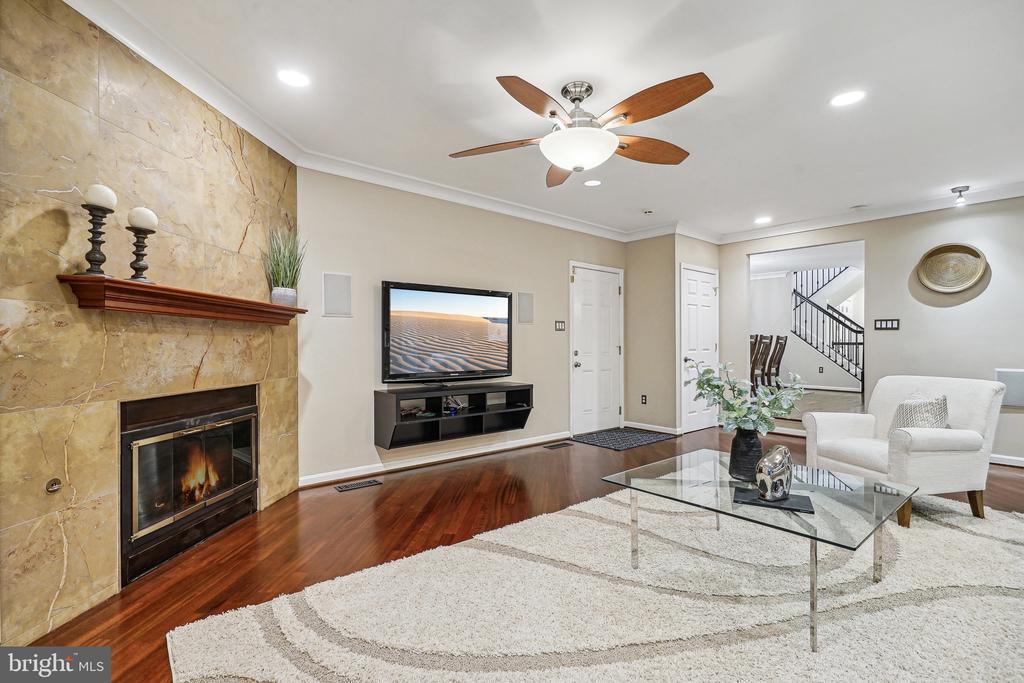11011 BURYWOOD LANE