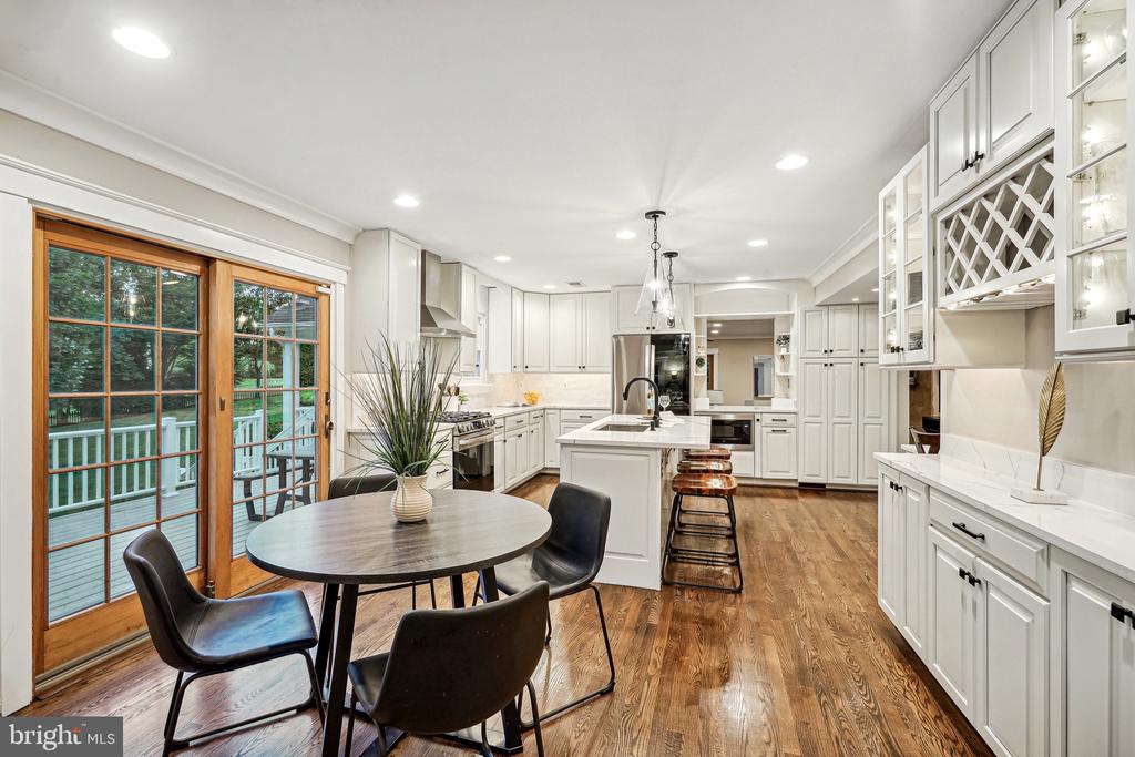 11011 BURYWOOD LANE