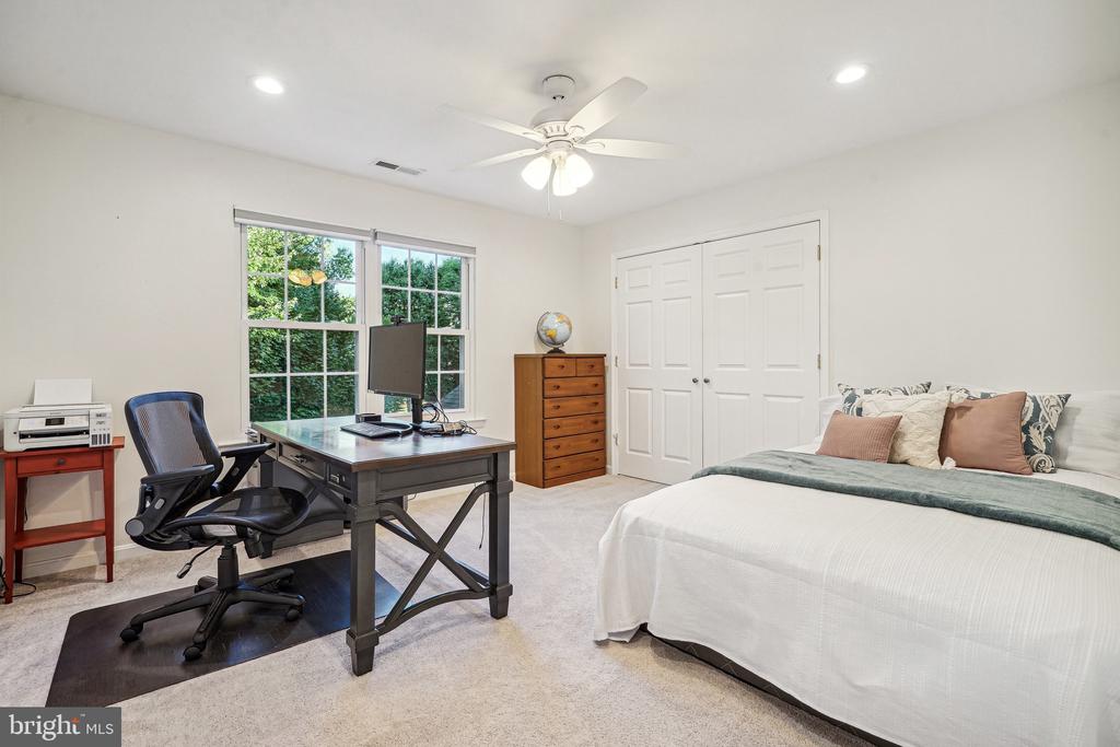 11011 BURYWOOD LANE