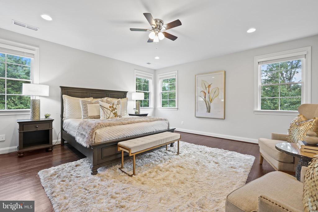 11319 BELLMONT DRIVE