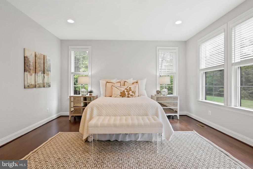 11319 BELLMONT DRIVE