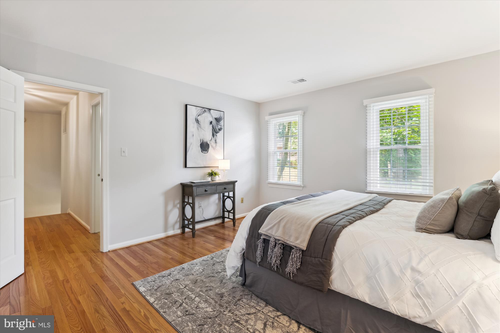 523 WOODLAND COURT NW