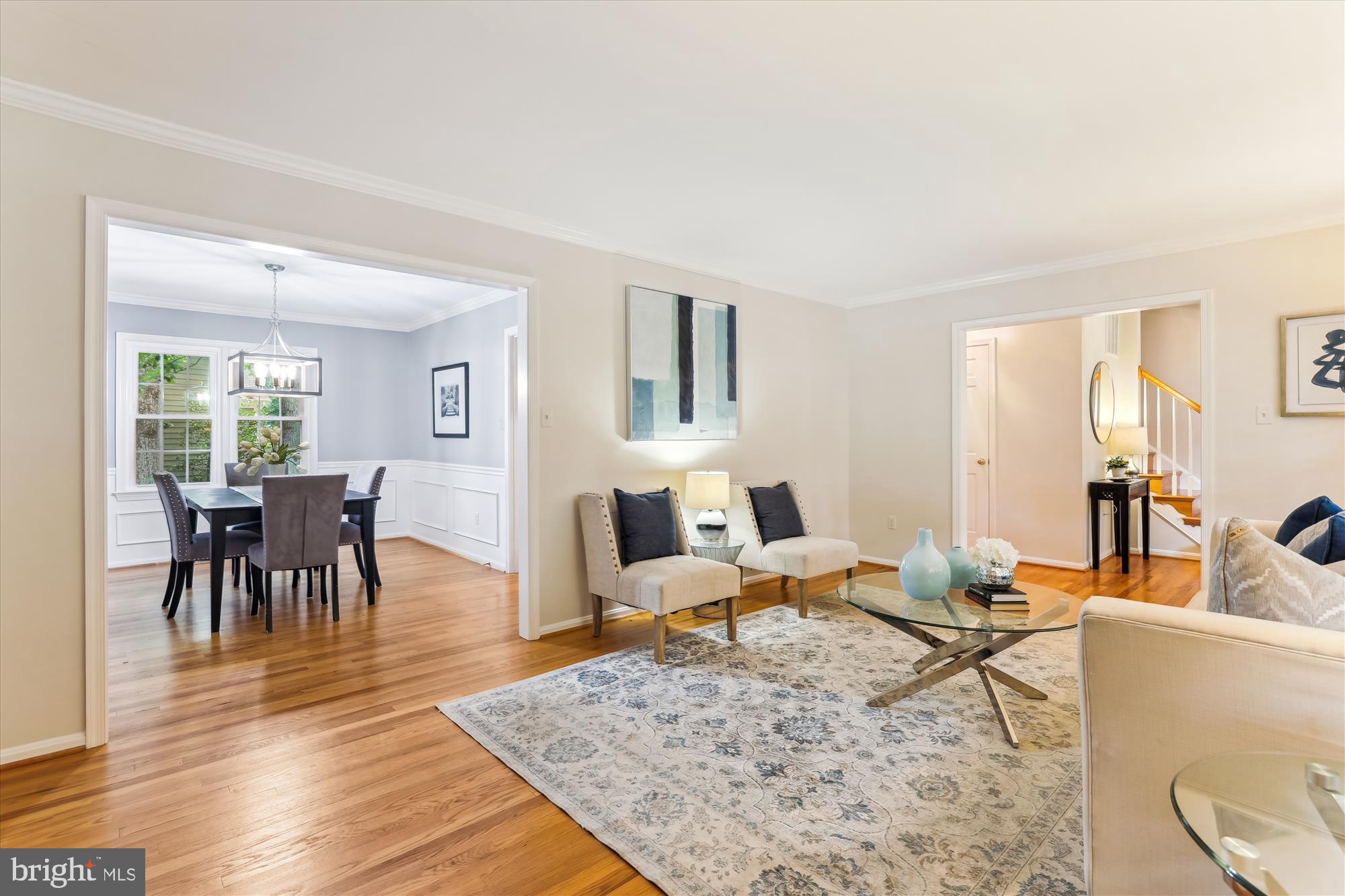 523 WOODLAND COURT NW