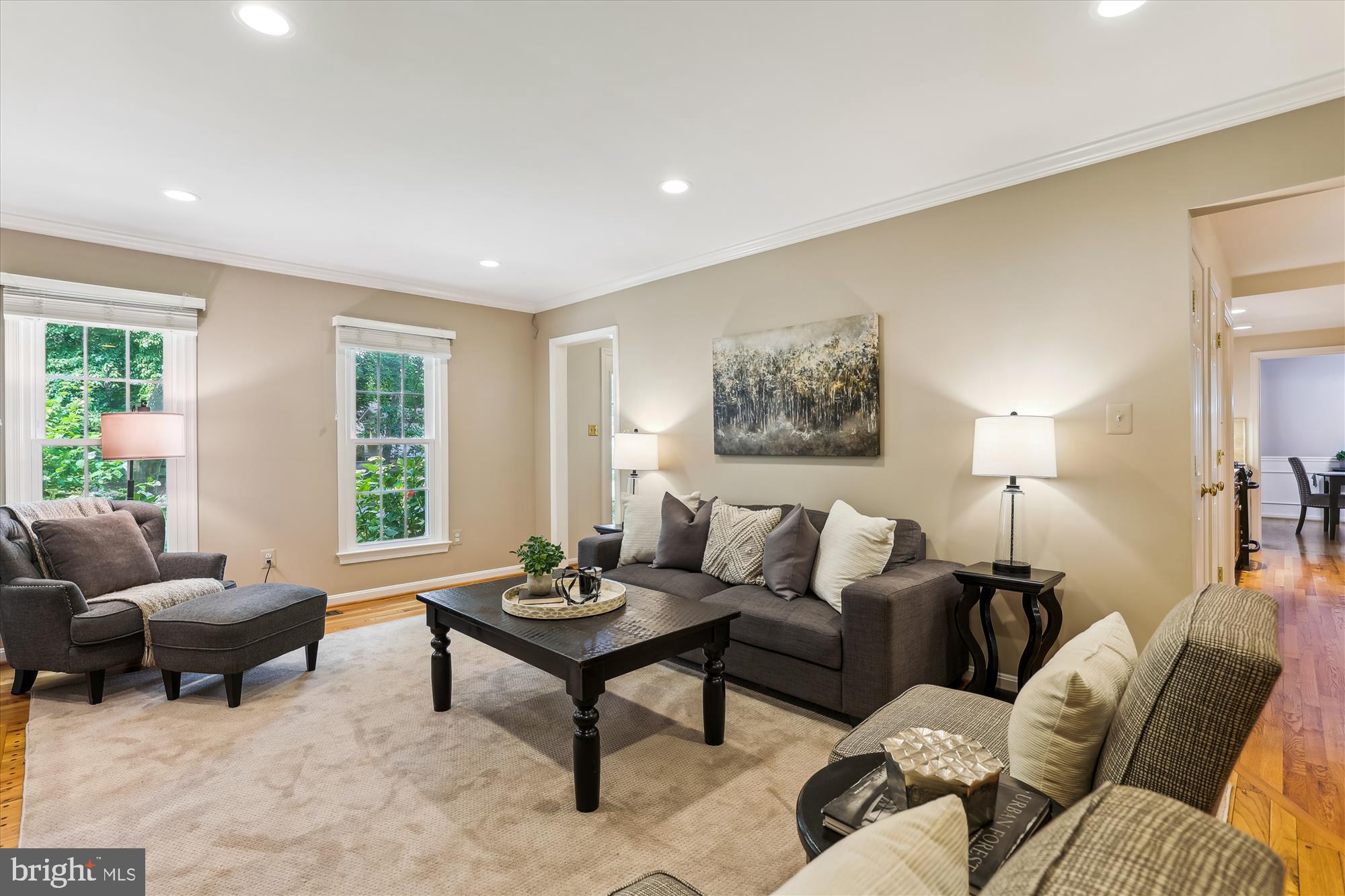 523 WOODLAND COURT NW