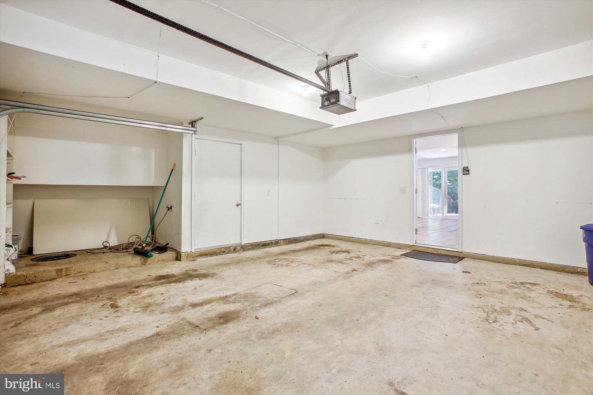 123 ROLAND COURT SW