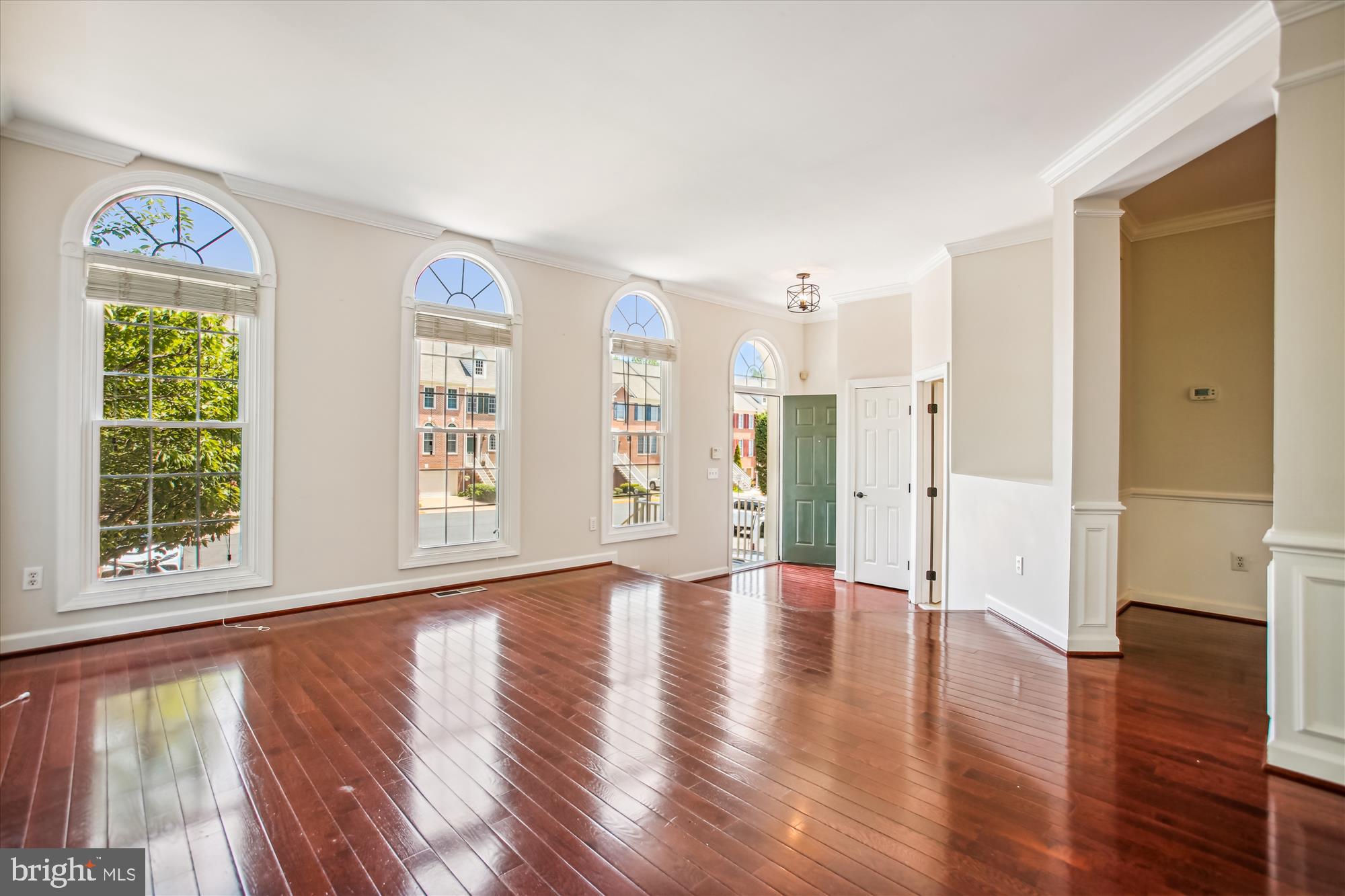 123 ROLAND COURT SW