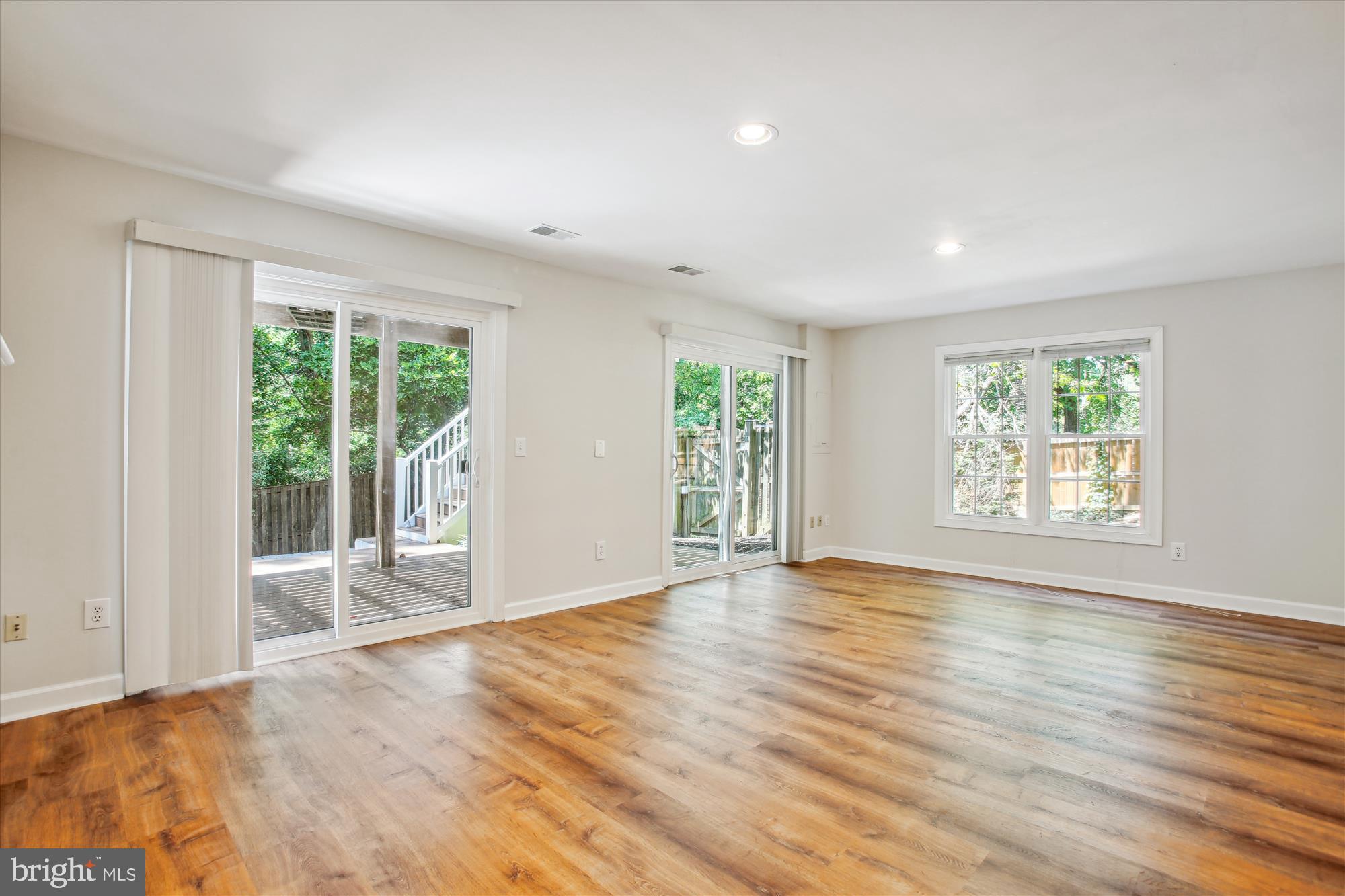 123 ROLAND COURT SW