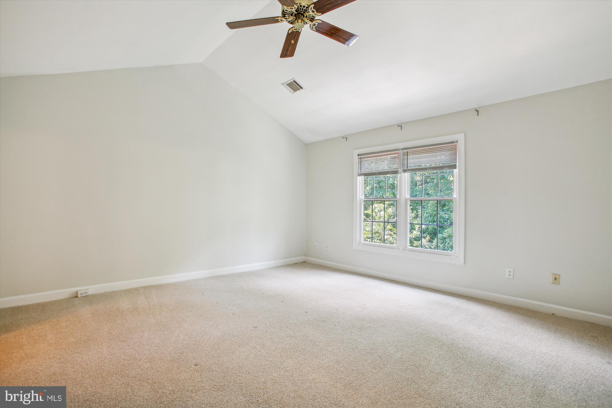 123 ROLAND COURT SW