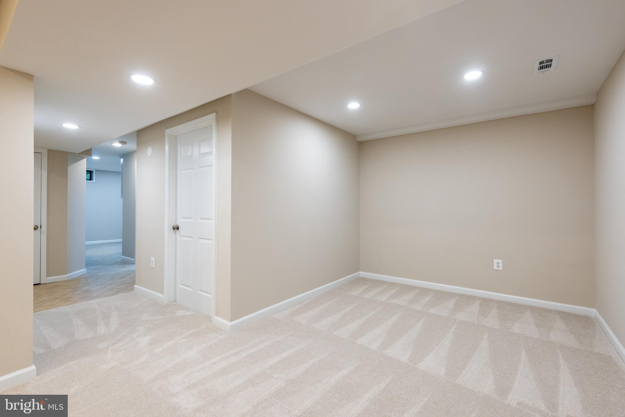 7418 S REACH DRIVE