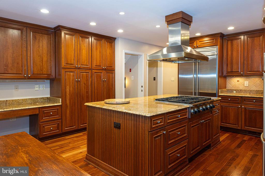7418 S REACH DRIVE