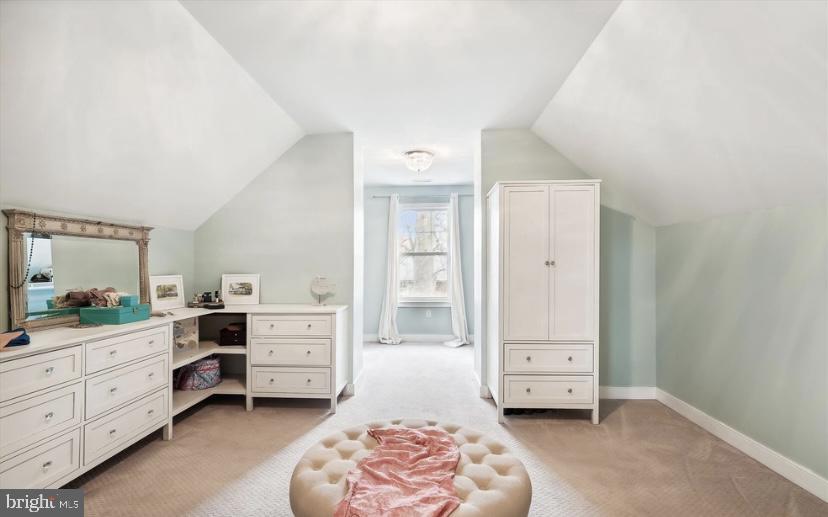 9037 PATTON BOULEVARD