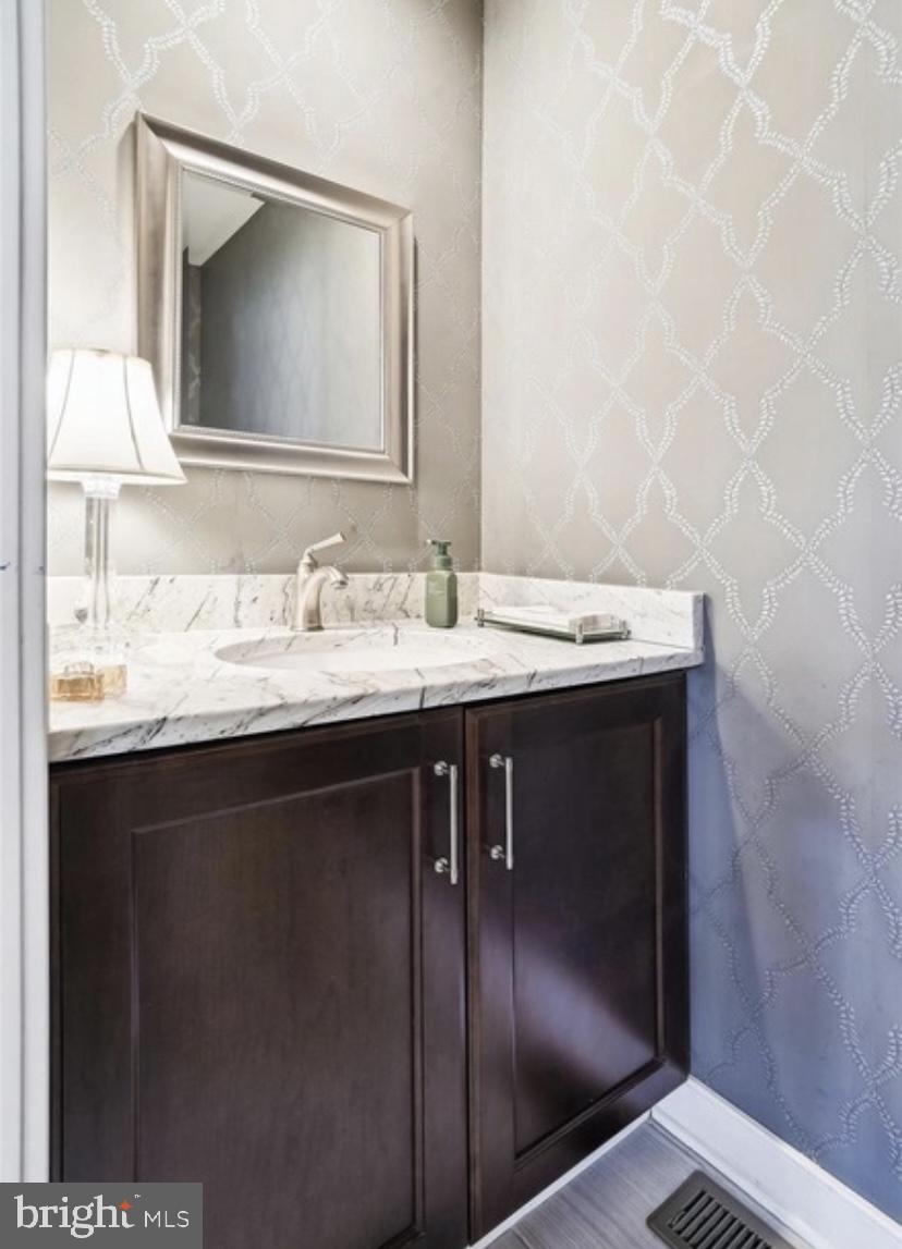 9037 PATTON BOULEVARD