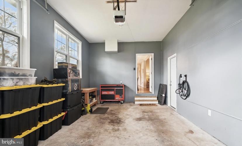 9037 PATTON BOULEVARD